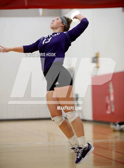 Thumbnail 2 in Fountain Hills vs Payson (Florence Invitational) photogallery.