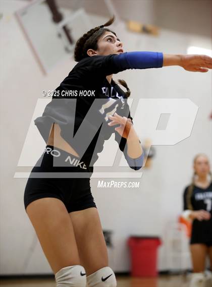 Thumbnail 3 in Fountain Hills vs Payson (Florence Invitational) photogallery.