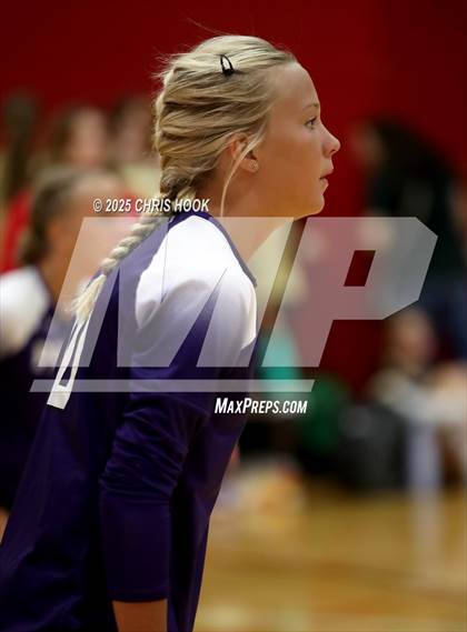 Thumbnail 1 in Fountain Hills vs Payson (Florence Invitational) photogallery.