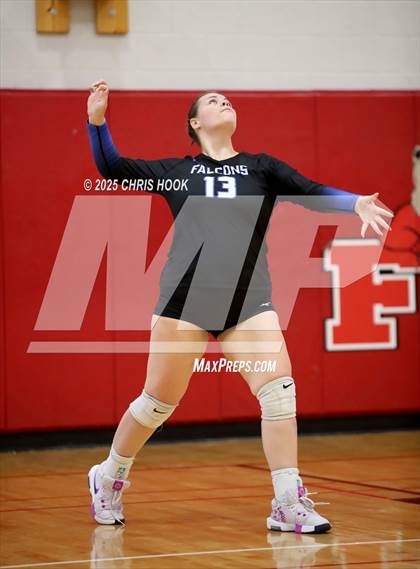 Thumbnail 2 in Fountain Hills vs Payson (Florence Invitational) photogallery.