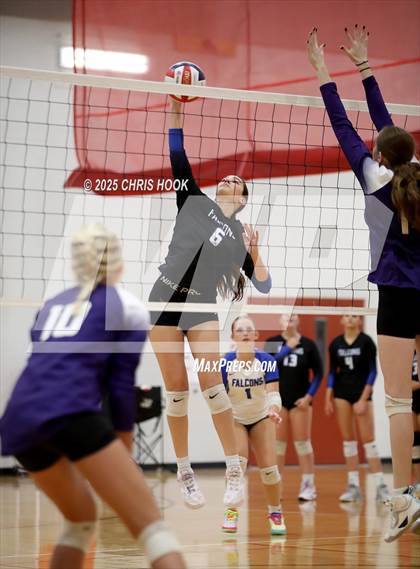 Thumbnail 3 in Fountain Hills vs Payson (Florence Invitational) photogallery.