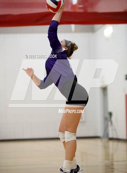 Thumbnail 3 in Fountain Hills vs Payson (Florence Invitational) photogallery.