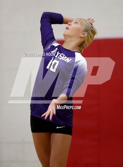 Thumbnail 1 in Fountain Hills vs Payson (Florence Invitational) photogallery.