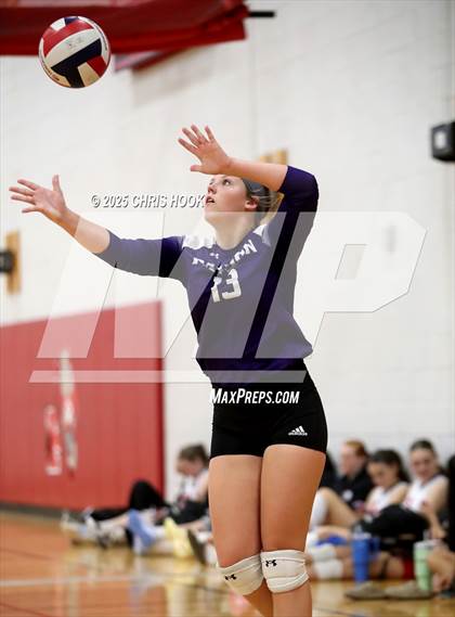 Thumbnail 1 in Fountain Hills vs Payson (Florence Invitational) photogallery.