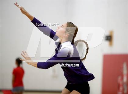 Thumbnail 3 in Fountain Hills vs Payson (Florence Invitational) photogallery.