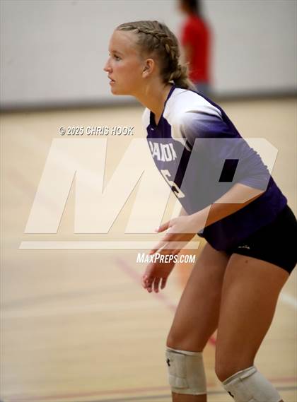 Thumbnail 2 in Fountain Hills vs Payson (Florence Invitational) photogallery.