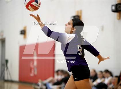 Thumbnail 2 in Fountain Hills vs Payson (Florence Invitational) photogallery.