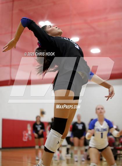 Thumbnail 3 in Fountain Hills vs Payson (Florence Invitational) photogallery.