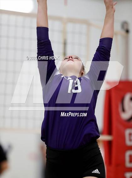 Thumbnail 1 in Fountain Hills vs Payson (Florence Invitational) photogallery.