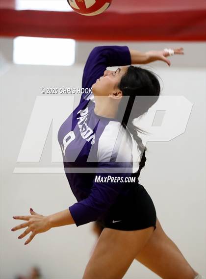 Thumbnail 1 in Fountain Hills vs Payson (Florence Invitational) photogallery.