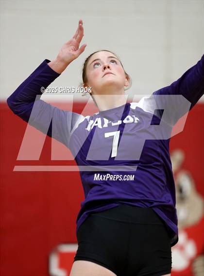 Thumbnail 2 in Fountain Hills vs Payson (Florence Invitational) photogallery.