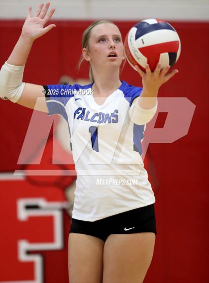 Thumbnail 1 in Fountain Hills vs Payson (Florence Invitational) photogallery.