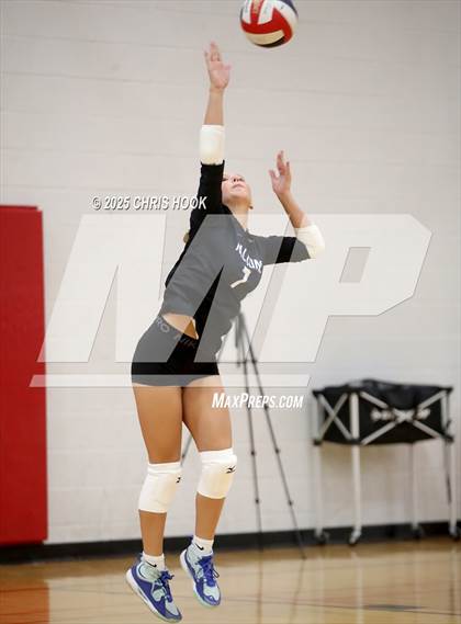 Thumbnail 3 in Fountain Hills vs Payson (Florence Invitational) photogallery.