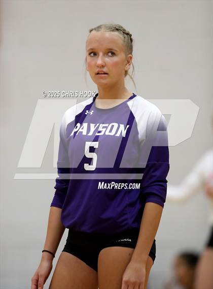 Thumbnail 2 in Fountain Hills vs Payson (Florence Invitational) photogallery.