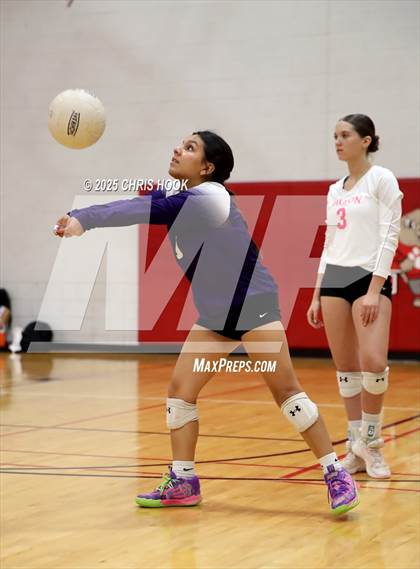 Thumbnail 2 in Fountain Hills vs Payson (Florence Invitational) photogallery.