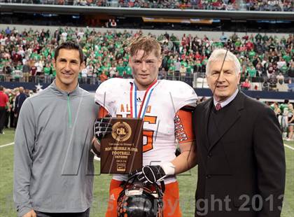 Thumbnail 2 in Brenham vs. Aledo (UIL 4A Division 2 Final) photogallery.