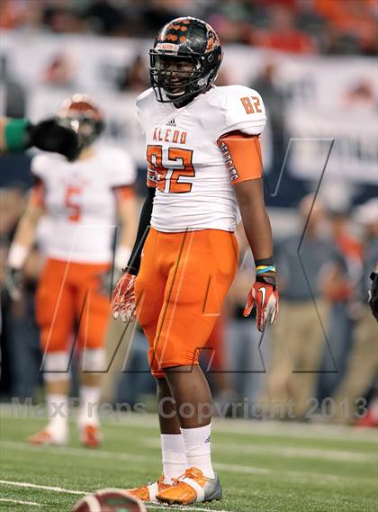 Thumbnail 3 in Brenham vs. Aledo (UIL 4A Division 2 Final) photogallery.