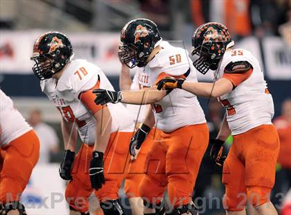 Thumbnail 1 in Brenham vs. Aledo (UIL 4A Division 2 Final) photogallery.