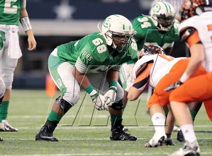 Thumbnail 2 in Brenham vs. Aledo (UIL 4A Division 2 Final) photogallery.