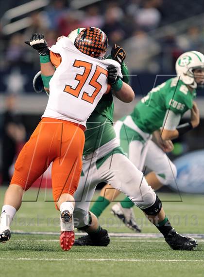 Thumbnail 2 in Brenham vs. Aledo (UIL 4A Division 2 Final) photogallery.