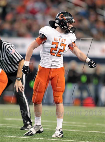 Thumbnail 3 in Brenham vs. Aledo (UIL 4A Division 2 Final) photogallery.