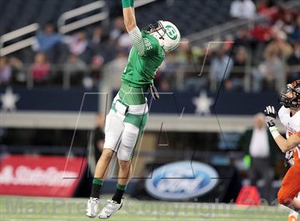 Thumbnail 2 in Brenham vs. Aledo (UIL 4A Division 2 Final) photogallery.