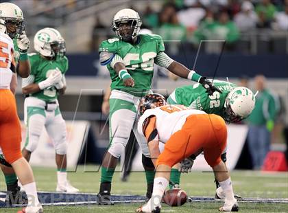 Thumbnail 3 in Brenham vs. Aledo (UIL 4A Division 2 Final) photogallery.