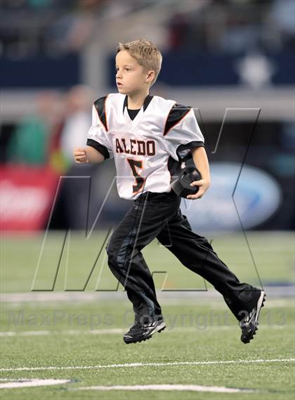Thumbnail 1 in Brenham vs. Aledo (UIL 4A Division 2 Final) photogallery.