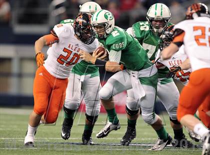 Thumbnail 3 in Brenham vs. Aledo (UIL 4A Division 2 Final) photogallery.
