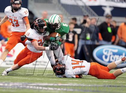 Thumbnail 2 in Brenham vs. Aledo (UIL 4A Division 2 Final) photogallery.