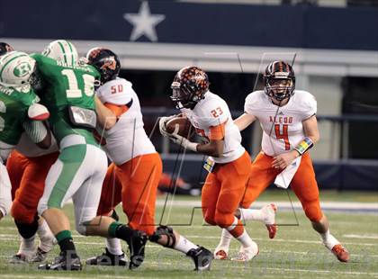 Thumbnail 3 in Brenham vs. Aledo (UIL 4A Division 2 Final) photogallery.