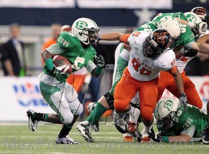 Thumbnail 3 in Brenham vs. Aledo (UIL 4A Division 2 Final) photogallery.