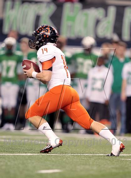 Thumbnail 2 in Brenham vs. Aledo (UIL 4A Division 2 Final) photogallery.