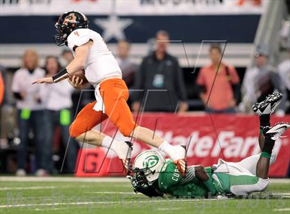 Thumbnail 2 in Brenham vs. Aledo (UIL 4A Division 2 Final) photogallery.