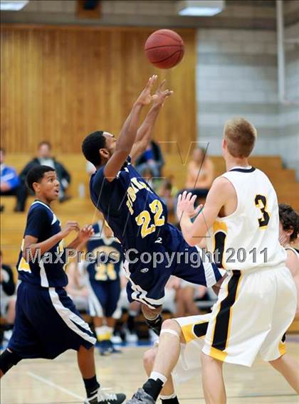 Thumbnail 2 in Del Oro vs Inderkum (Rocklin Holiday Tournament) photogallery.