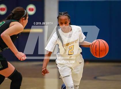 Thumbnail 2 in Hope Christian vs. Highland (Albuquerque Metro Championships) photogallery.