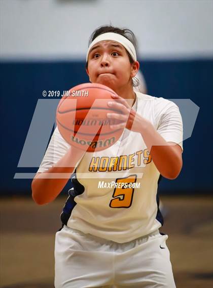 Thumbnail 3 in Hope Christian vs. Highland (Albuquerque Metro Championships) photogallery.