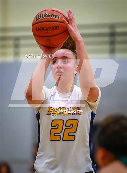 Thumbnail 3 in Hope Christian vs. Highland (Albuquerque Metro Championships) photogallery.