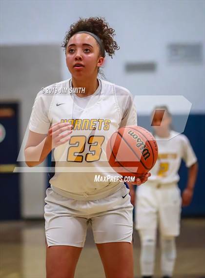 Thumbnail 2 in Hope Christian vs. Highland (Albuquerque Metro Championships) photogallery.