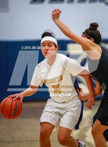 Thumbnail 2 in Hope Christian vs. Highland (Albuquerque Metro Championships) photogallery.