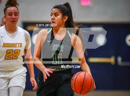 Thumbnail 3 in Hope Christian vs. Highland (Albuquerque Metro Championships) photogallery.
