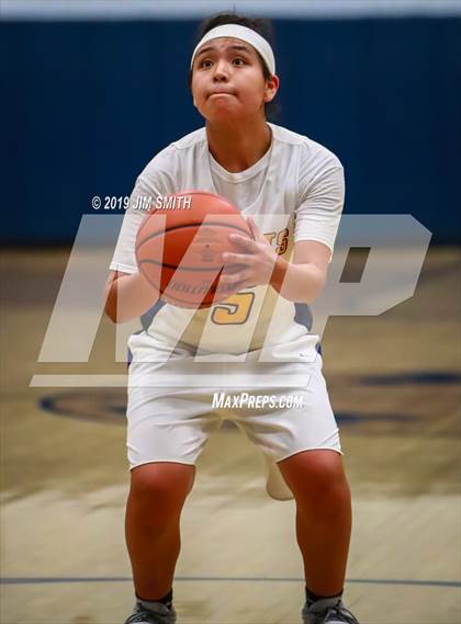 Thumbnail 2 in Hope Christian vs. Highland (Albuquerque Metro Championships) photogallery.