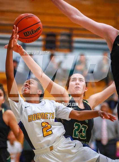 Thumbnail 2 in Hope Christian vs. Highland (Albuquerque Metro Championships) photogallery.