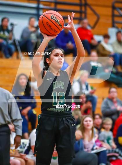 Thumbnail 3 in Hope Christian vs. Highland (Albuquerque Metro Championships) photogallery.