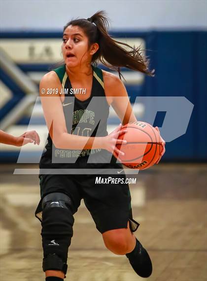 Thumbnail 2 in Hope Christian vs. Highland (Albuquerque Metro Championships) photogallery.