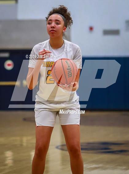 Thumbnail 3 in Hope Christian vs. Highland (Albuquerque Metro Championships) photogallery.