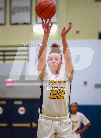 Thumbnail 1 in Hope Christian vs. Highland (Albuquerque Metro Championships) photogallery.