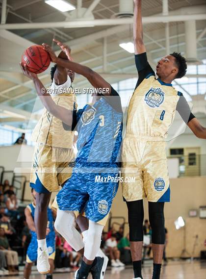 Thumbnail 1 in NorCal Sports All-Star Game (Bay Area vs. Sacramento) photogallery.