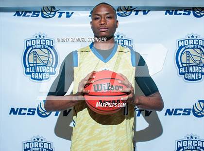 Thumbnail 2 in NorCal Sports All-Star Game (Bay Area vs. Sacramento) photogallery.