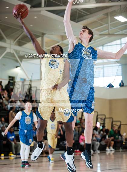 Thumbnail 3 in NorCal Sports All-Star Game (Bay Area vs. Sacramento) photogallery.